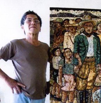 1990 El maestro LEONEL CERRATO frente a su mosaico
