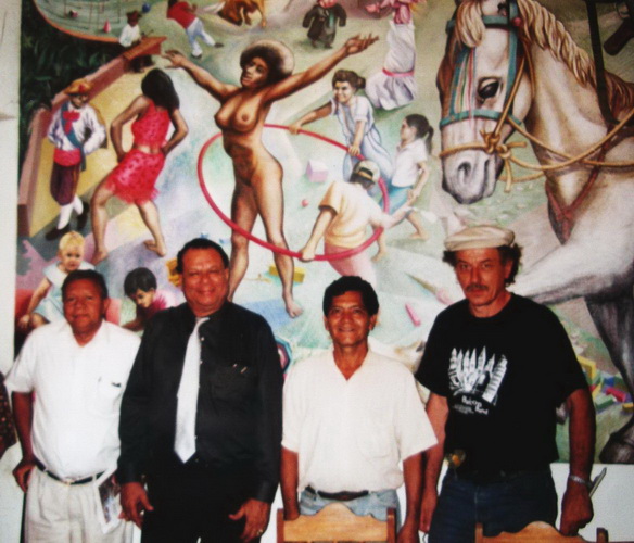 El fundador de la “Joyería Garzón” don CARLOS GARZON con los maestros CESAR CARACAS, LEONEL CERRATO y SERGIO MICHILINI