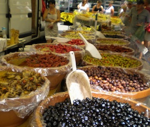 mercato luino